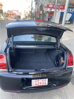 کرایسلەر 300